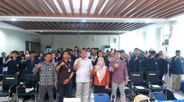 Universitas Bosowa (Unibos) menjadi tuan rumah pelaksanaan kegiatan verifikasi dan validasi penetapan penerima Program Kartu Indonesia Pintar Kuliah tahun 2025. Dok. Ist