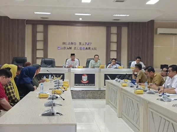 RDP Pedagang Pasar Terong dan Komisi B DPRD Kota Makassar, (Sinta KabarMakassar).