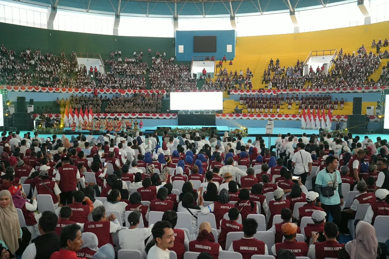 6.032 RT/RW se Kota Makassar saat Menghadiri Launching Program Bertetangga (Dok: Ist).