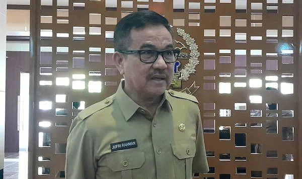Sekprov Sulsel, Jufri Rahman di Kantor Gubernur Sulsel (Dok: Nofi KabarMakassar)