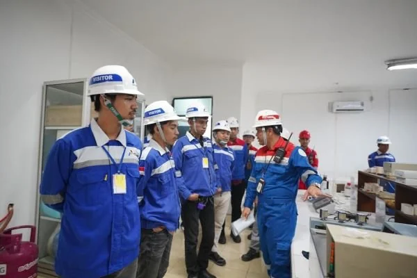 HMI Badko Sulselbar Audiensi ke Pertamina Sulawesi (Dok : Ist).