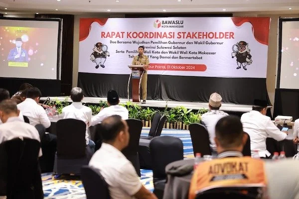 Pejabat sementara (Pjs) Wali Kota Makassar, Andi Arwin Azis dalam Rapat Koordinasi Stakeholder dan Doa Bersama untuk Pilgub Sulsel dan Pilwalkot Makassar 2024 di Hotel Four Points, Selasa (01/10) (dok ist).