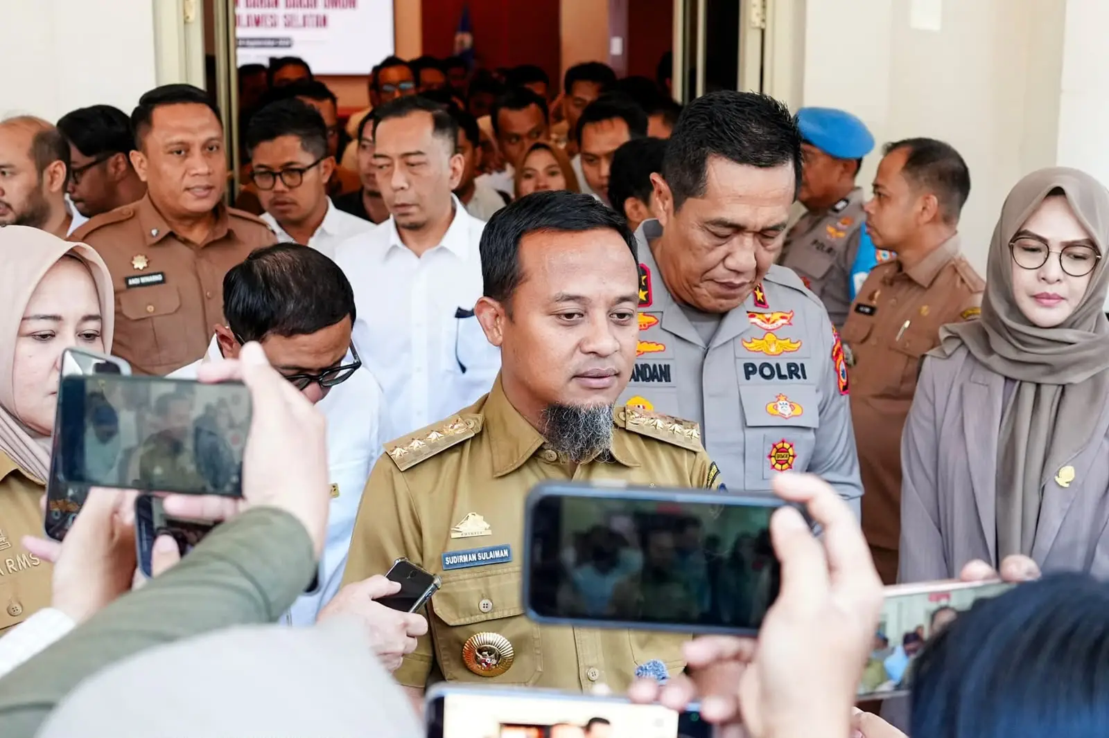 Gubernur Sulawesi Selatan Andi Sudirman Sulaiman (Dok: Ist)