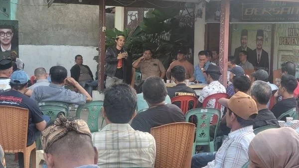im Kita Bersama MSP - Qalby saat menggelar rapat pemantapan persiapan rencana masa pendaftaran bakal Calon Bupati dan Wakil Bupati di KPU Kabupaten Jeneponto (Dok : Ist).