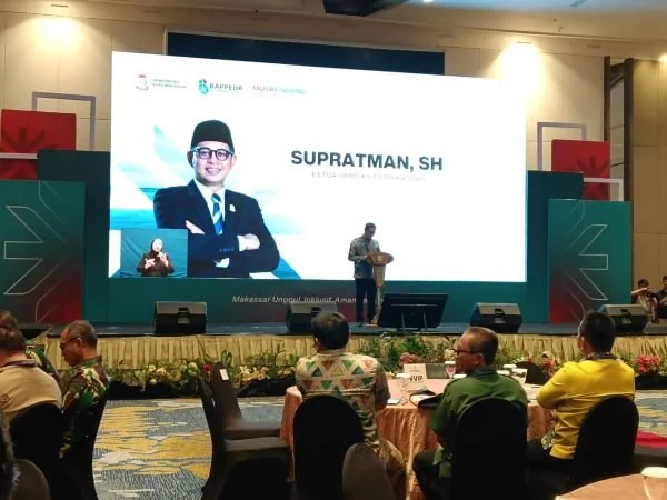 Ketua DPRD Makassar, Supratman saat Memaparkan Pokir di Musrenbang RKPD, (Dok: Sinta KabarMakassar).
