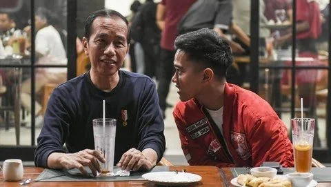 Joko Widodo dan Kaesang Pangarep, Dok: Ist.