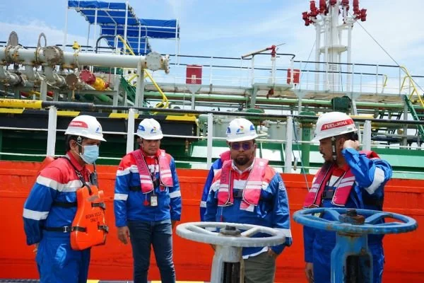 PT Pertamina Patra Niaga Regional Sulawesi melakukan inspeksi langsung ke Sarana dan Prasarana Pertamina Fuel Terminal (FT) Palopo di Kabupaten Luwu dan FT Parepare di Kabupaten Parepare serta Lembaga Penyalur di Sulawesi Selatan.