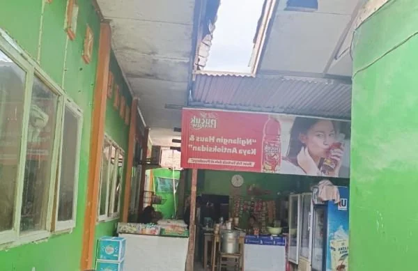 Kantin Sekolah SMP Negeri 8 Makassar, (Dok: KabarMakassar).