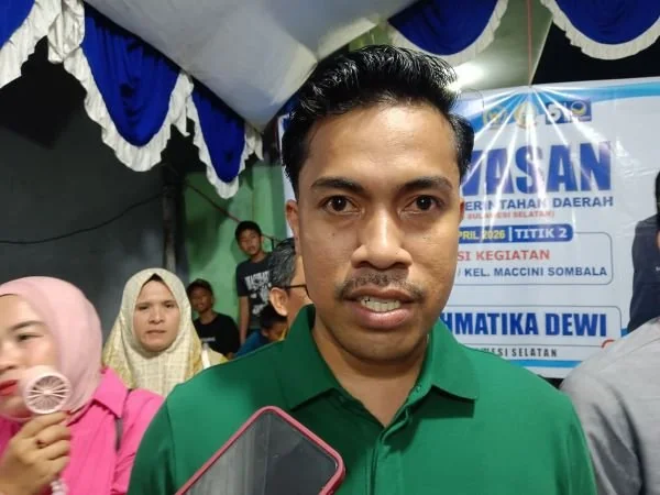 Lurah Maccini Sombala, Fuad Raking Bading (Dok: Sinta KabarMakassar).
