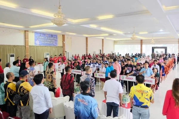 Bupati Bantaeng, Muh. Fathul Fauzy Nurdin, saat membuka Pekan Olahraga Provinsi (Porprov) ke-XVIII Tahun 2026 di Gedung Balai Kartini. (Ist).