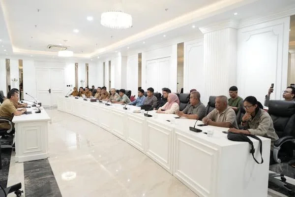 Suasana Pertemuan Warga dengan Wali Kota Makassar Munafri Arifuddin (Dok: Ist).