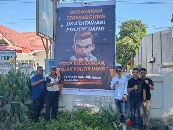 Baliho Cegah politik uang ist