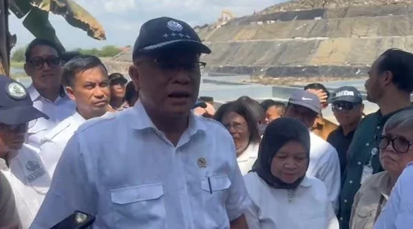 Menteri Lingkungan Hidup (LH)/Kepala Badan Pengendalian Lingkungan Hidup (KBPLH), Moh. Jumhur Hidayat (Dok: KabarMakassar).