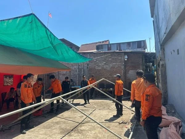 Penyaluran Bantuan dan Pendirian Posko, (Dok: Ist).