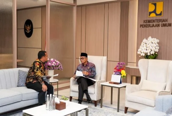 Gubernur Sulsel Andi Sudirman Sulaiman bertemu dengan Menteri PU Dody Hanggodo (dok. Ist)