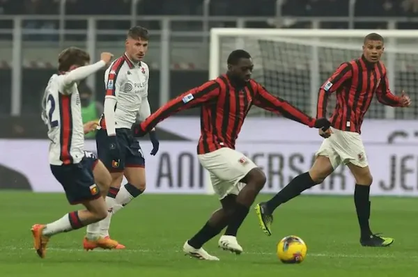 Momen peman AC Milan dan Genoa berlaga di laga lanjutan Liga Italia, di San Siro, Senin (16/12/2024). Hasil akhir AC Milan vs Geno 0-0 (Foto: Media Officer AC Milan)