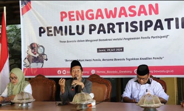 Badan Pengawas Pemilihan Umum (Bawaslu) Kabupaten Enrekang melaksanakan kegiatan Pengawasan Pemilu Partisipatif dengan melibatkan 45 orang penyuluh agama se-Kabupaten Enrekang jelang kontestasi yang dihelat serentak pada 27 Nopember mendatang. Foto IST