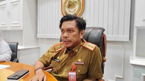 PJ Sekda Makassar, Firman H Pagarra saat ditemui di Balaikota, Senin (13/5).
