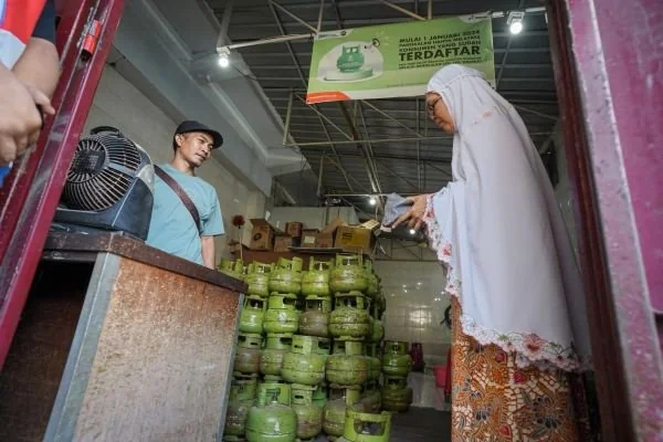 Pertamina Patra Niaga terus memantau penyaluran bersama agen dan pangkalan agar distribusi LPG 3 Kg berjalan secara tertib hingga ke masyarakat (Dok: Ist)