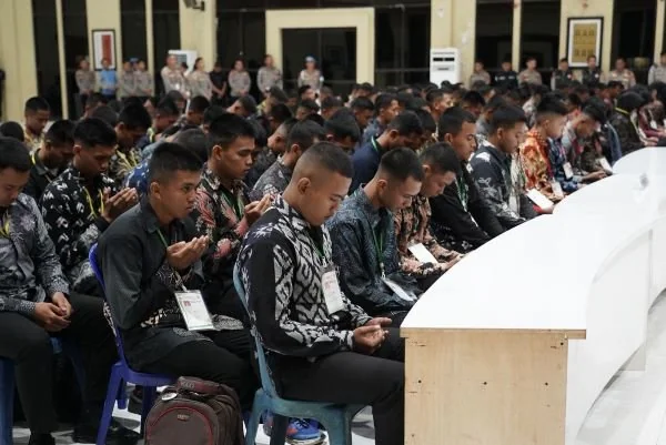 Sidang terbuka penetapan kelulusan akhir penerimaan terpadu anggota Polri Tahun 2025 Polda Sulbar (Dok : Ist).
