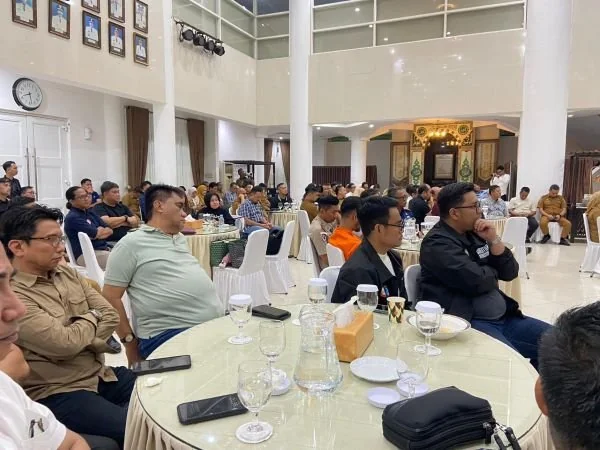 erumda Parkir Makassar Raya, menghadiri rapat koordinasi Hari Ulang Tahun (HUT) ke-418 Kota Makassar. Dok. Ist