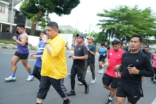 Wali Kota Makassar, Munafri Arifuddin saat Lari Pagi Bangun Euforia MHM 2026 (Dok: Ist).