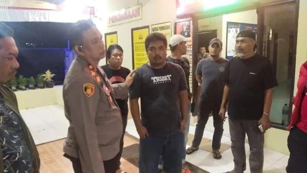 Pelaku pencuri sapi yang diamankan di Polsek Manggala (Dok: Ist).