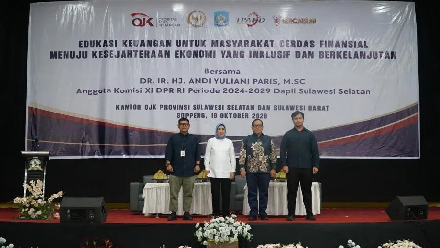 Kegiatan edukasi keuangan bertema “Masyarakat Cerdas Finansial Menuju Kesejahteraan Ekonomi yang Inklusif dan Berkelanjutan” yang digelar oleh OJK Sulselbar di Kabupaten Soppeng (Dok: Ist)
