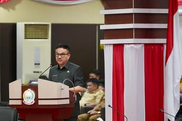 Sekprov Sulsel Jufri Rahman di Kantor DPRD Sulsel (Dok: Ist)