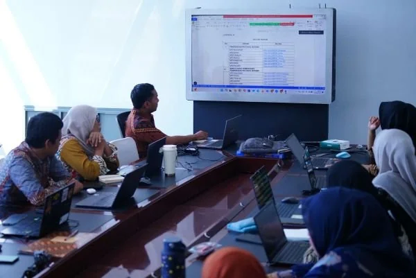 Kanwil Kemenkum Sulsel menggelar Bimbingan Teknis (Bimtek) Pengisian Form Pemeriksaan Protokol Notaris Secara Elektronik (Dok : Ist).