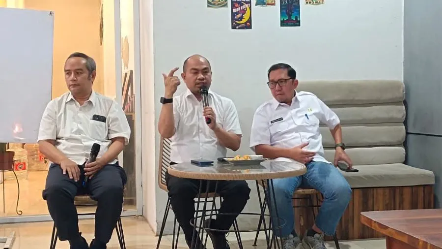 Ketua Panitia HUT Kota juga Kepala Dinas Komunikasi dan Informatika (Kominfo) Kota Makassar, Muhammad Roem, (tengah) (Dok: KabarMakassar)