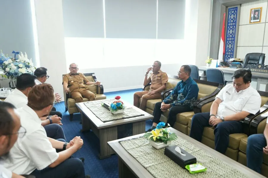 Pertemuan Gubernur Sulbar dengan pihak manajemen PT Pertamina Patra Niaga Regional Sulawesi (Dok: Ist)