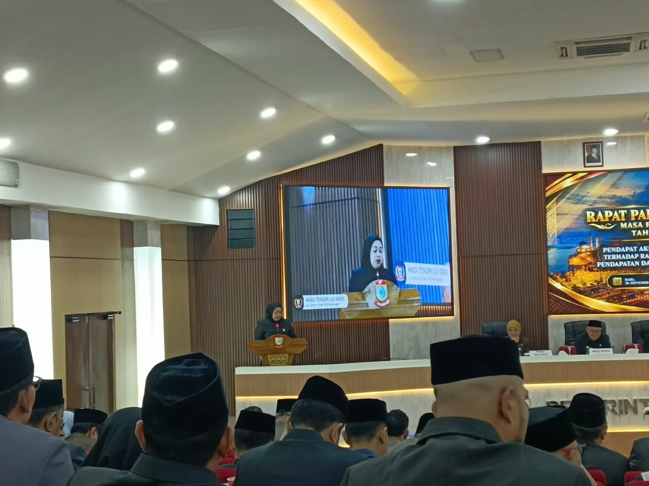 Juru Bicara Fraksi PDIP DPRD Kota Makassar, Andi Tenri Uji, (Dok: Sinta KabaMakassar).