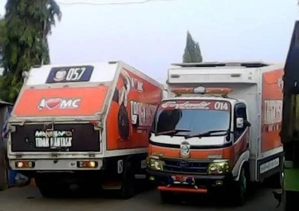 Armada Sampah Kota Makassar (Dok: Ist).