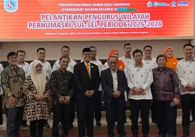 Kadis Kesehatan Makassar Hadiri Pelantikan PERHUMASRI Sulsel