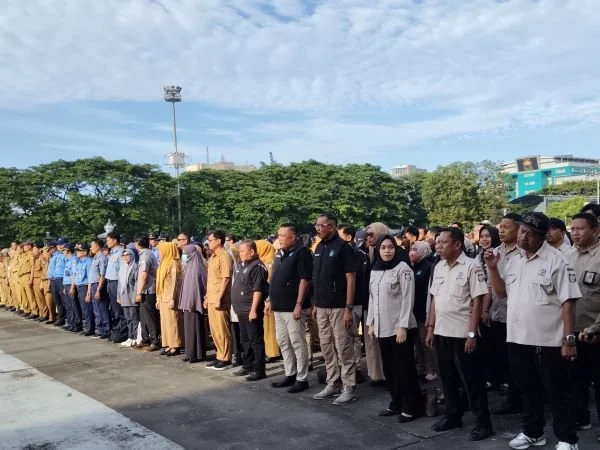 Pemerintah Kota Makassar menggelar Apel Akbar di Lapangan Karebosi (Dok : Ist).