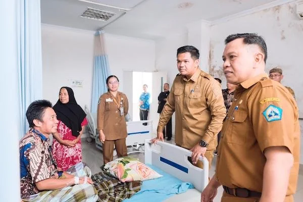 Sidak Rumah Sakit, Bupati Bantaeng Cek Absensi dan Pelayanan Pegawai ist
