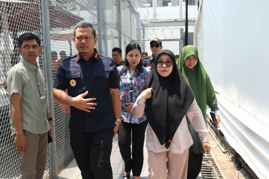 Anggota Komisi XIII DPR RI, Meity Rahmatia melakukan kunjungan kerja ke Rutan Kelas I Makassar (Dok: Ist)