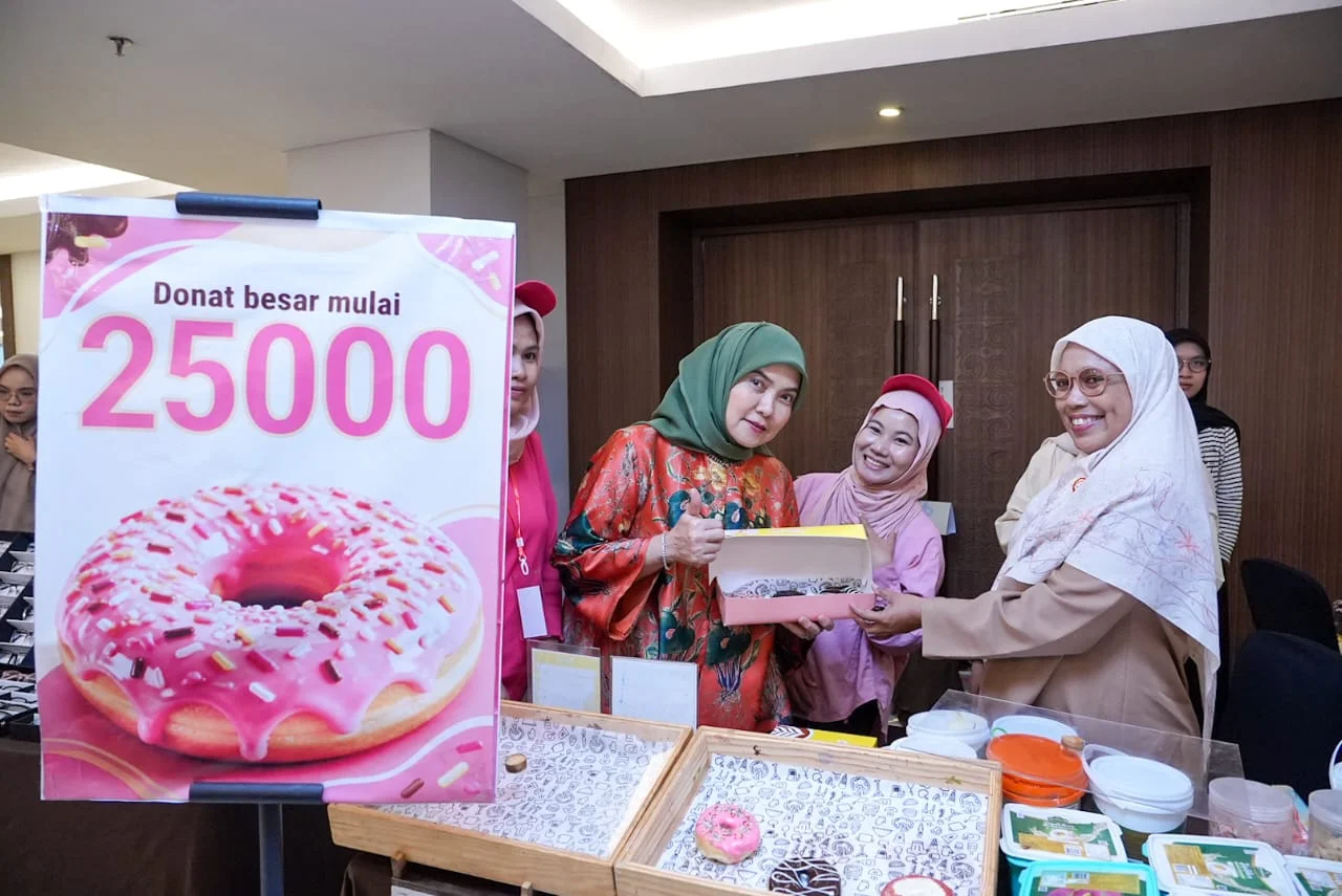 Wakil Wali Kota Makassar, Aliyah Mustika Ilham, meresmikan peluncuran identitas baru MOMTOMOMS (Dok: Ist).