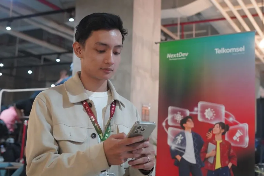 Dengan semangat Sumpah Pemuda, anak muda Makassar berani bangun Bisnis AI bersama Telkomsel tanpa harus ke Jakarta (Dok: Ist)