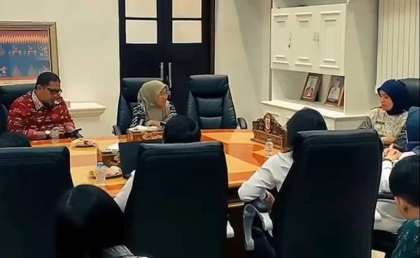 Dinkes Dampingi Wawali Temui Manajemen RS Mata Makassar