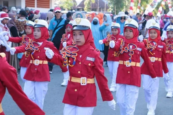 Gerak Jalan Indah yang dilaksanakan dalam rangka memeriahkan Hari Ulang Tahun Kemerdekaan Republik Indonesia ke 79 tahun (Dok : Ist).