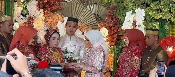 Alif dan Putri Arian Sulhijjah yang menggelar prosesi lamaran di Kabupaten Gowa (Dok: Ist)