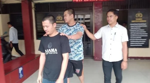 dua pelaku pencurian rumah kosong di Makassar (Dok: Ist)