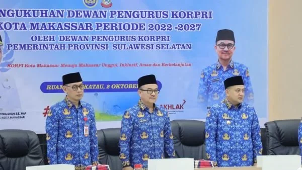 Sekretaris Provinsi Sulawesi Selatan juga Ketua Korpri Sulsel, Jufri Rahman, (Tengah), (Dok: Ist).