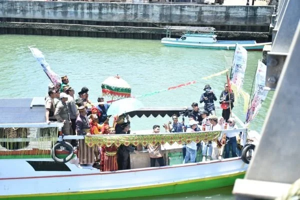 Festival budaya pesisir Ma'rimpa Salo di Sinjai (Dok : ist).