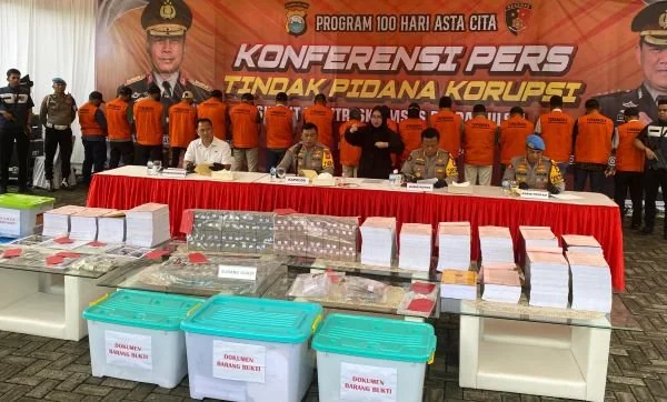 Konferensi pers Polda Sulsel terkait tindak pidana korupsi di Sulsel (Dok: Atri KabarMakassar).