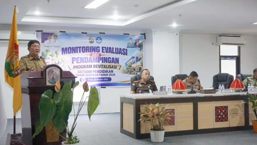 Kegiatan Monitoring, Evaluasi, dan Pendampingan Program Revitalisasi Satuan Pendidikan Tahun 2025 dan 2026 di Ruang Pola Kantor Bupati Toraja Utara (Dok: Ist)