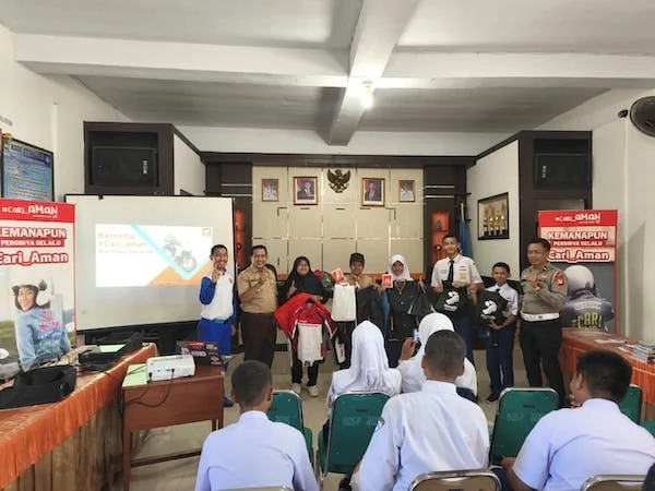 Kerja sama antara Asmo Sulsel dan Polres Gowa tekan angka kecelakaan lalu lintas terutama pada pelajar (Dok: Ist)