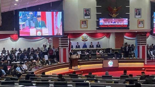Kegiatan serah terima jabatan Gubernur dan Wagub Sulsel periode 2025-2030 serta Rapat Paripurna DPRD Sulsel  (Dok: Nofi KabarMakassar)